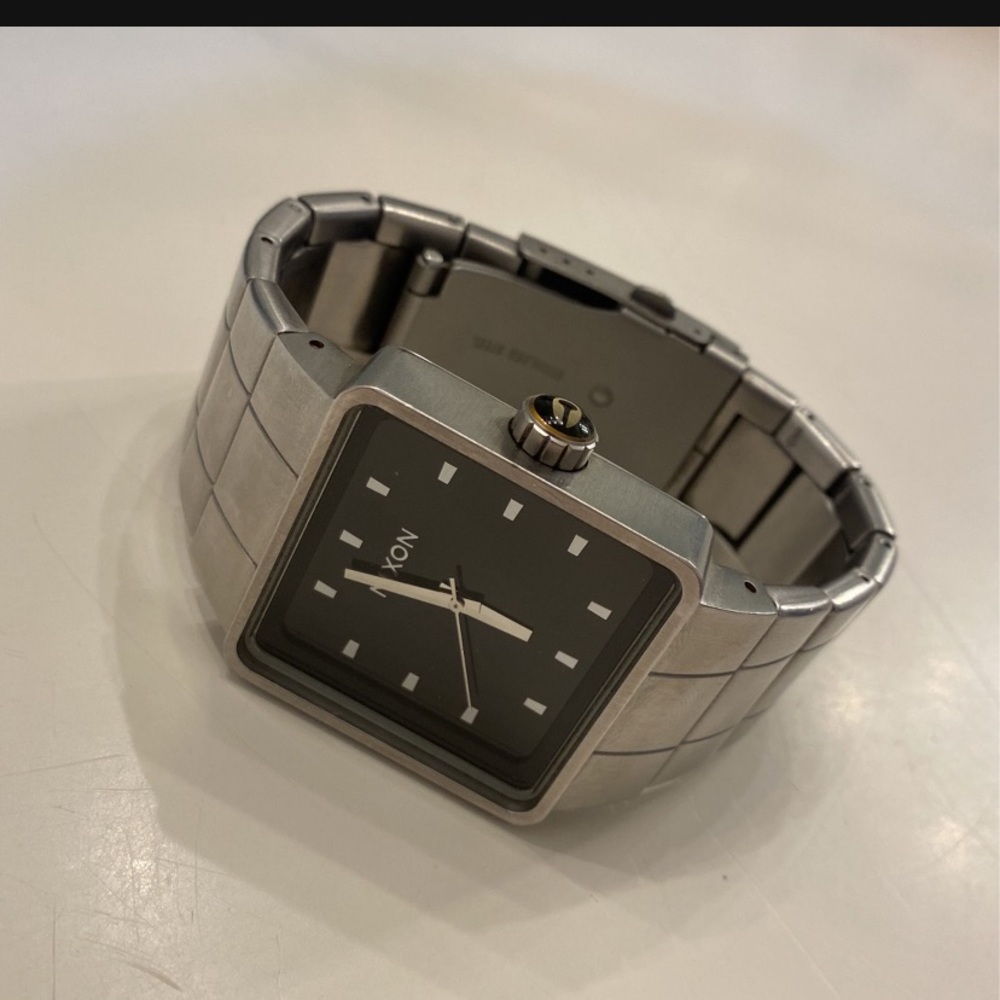 Nixon Watch